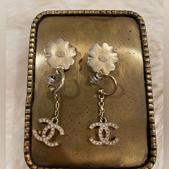 Chanel Gold Earrings - Picture 2 of 3